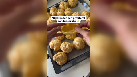 Çikolata Soslu Profiterol