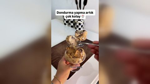 Kayısılı Muzlu Dondurma