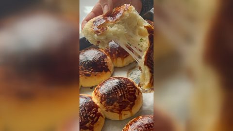 Kaşarlı Pastane Poğaçası