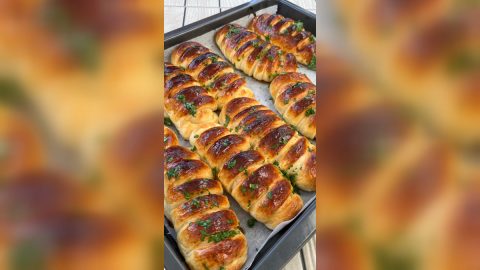 Kaşarlı Şerit Poğaça